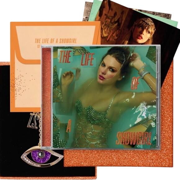 Taylor Swift The Life of a Showgirl Limited Release Deluxe CDs - Set of 4 - Picture 3 of 9